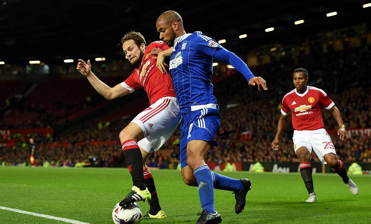 爱游戏体育链接-里尔失利错失积分！客场负于波尔多球队(里尔失利错失积分!客场负于波尔多球队吗)