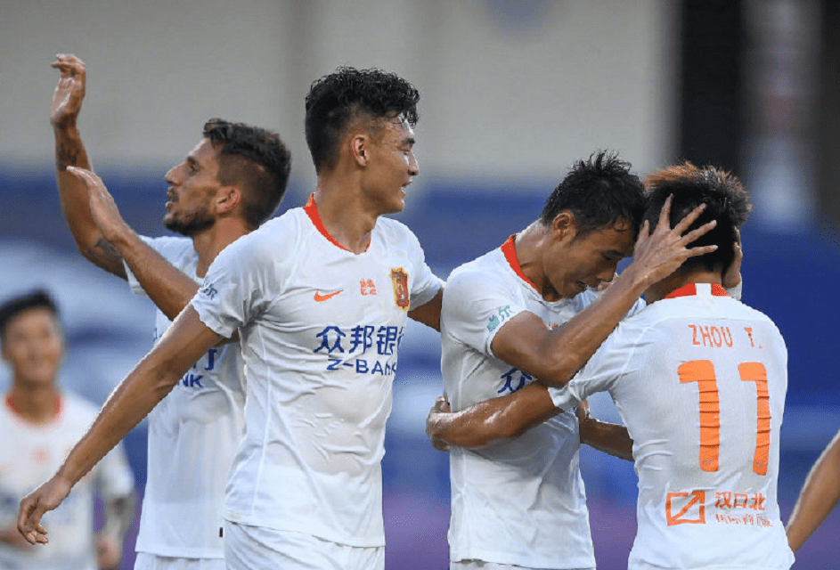 爱游戏官方入口-河北华夏幸福取得连胜，稳定在积分榜上的简单介绍