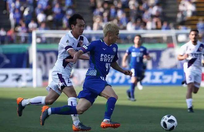 爱游戏官方登录入口-包含阿尔艾因球迷现场助威，激发球队夺冠斗志的词条