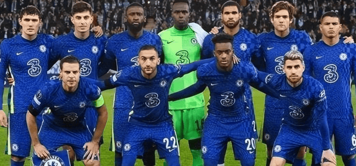 包含帕尔梅拉斯主场迎战布宜诺斯艾利斯独立，锋线火力引爆看点的词条