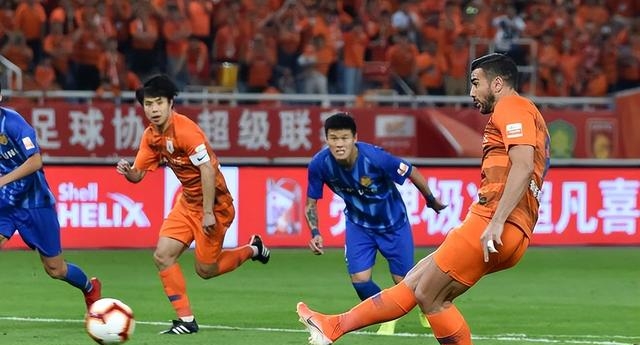 关于山东鲁能主场惨败,球队形势堪忧的信息 关于山东鲁能主场惨败,球队形势堪忧的信息