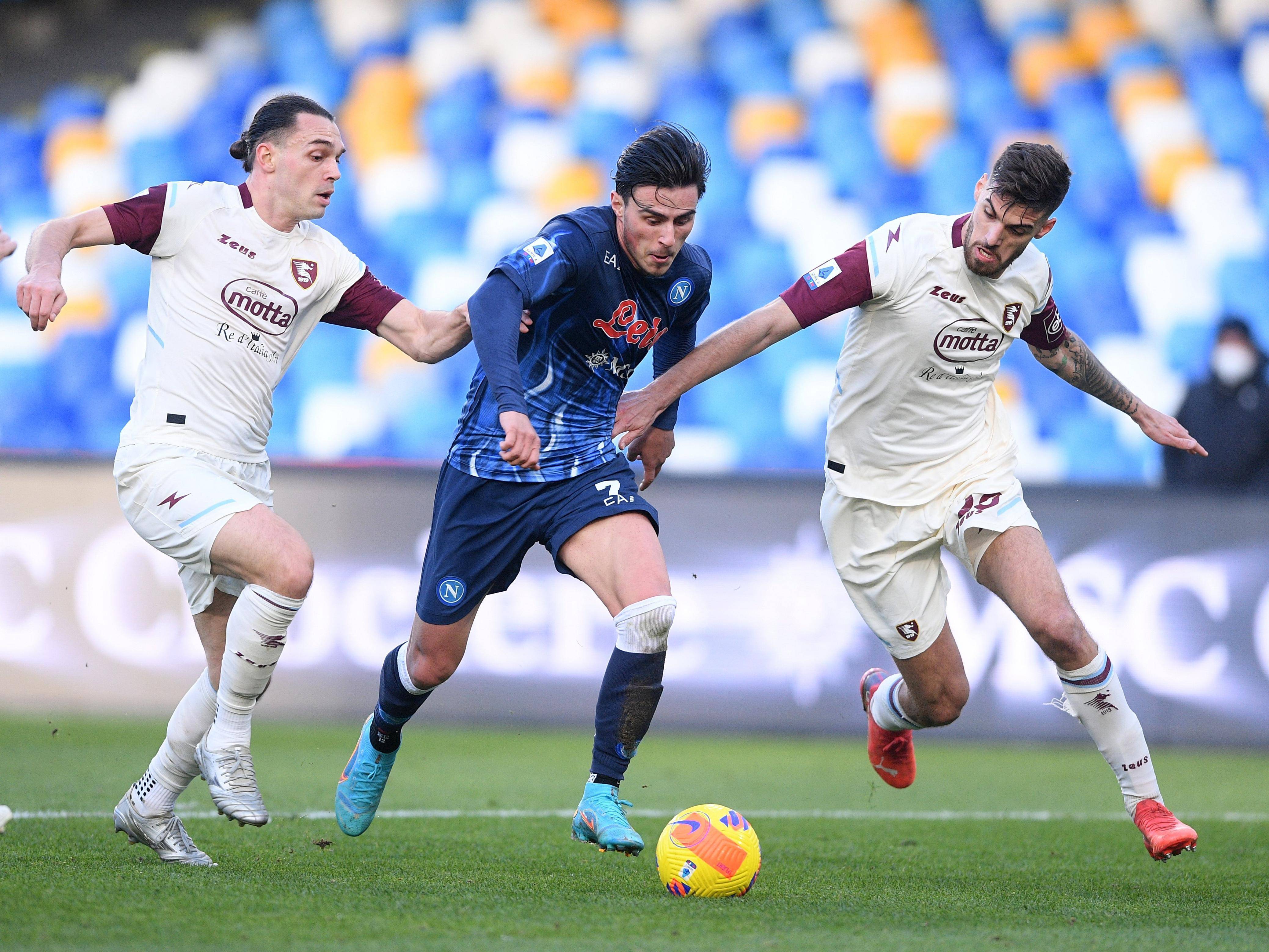 包含霍芬海姆客场爆冷，击败蒙彼利埃的词条