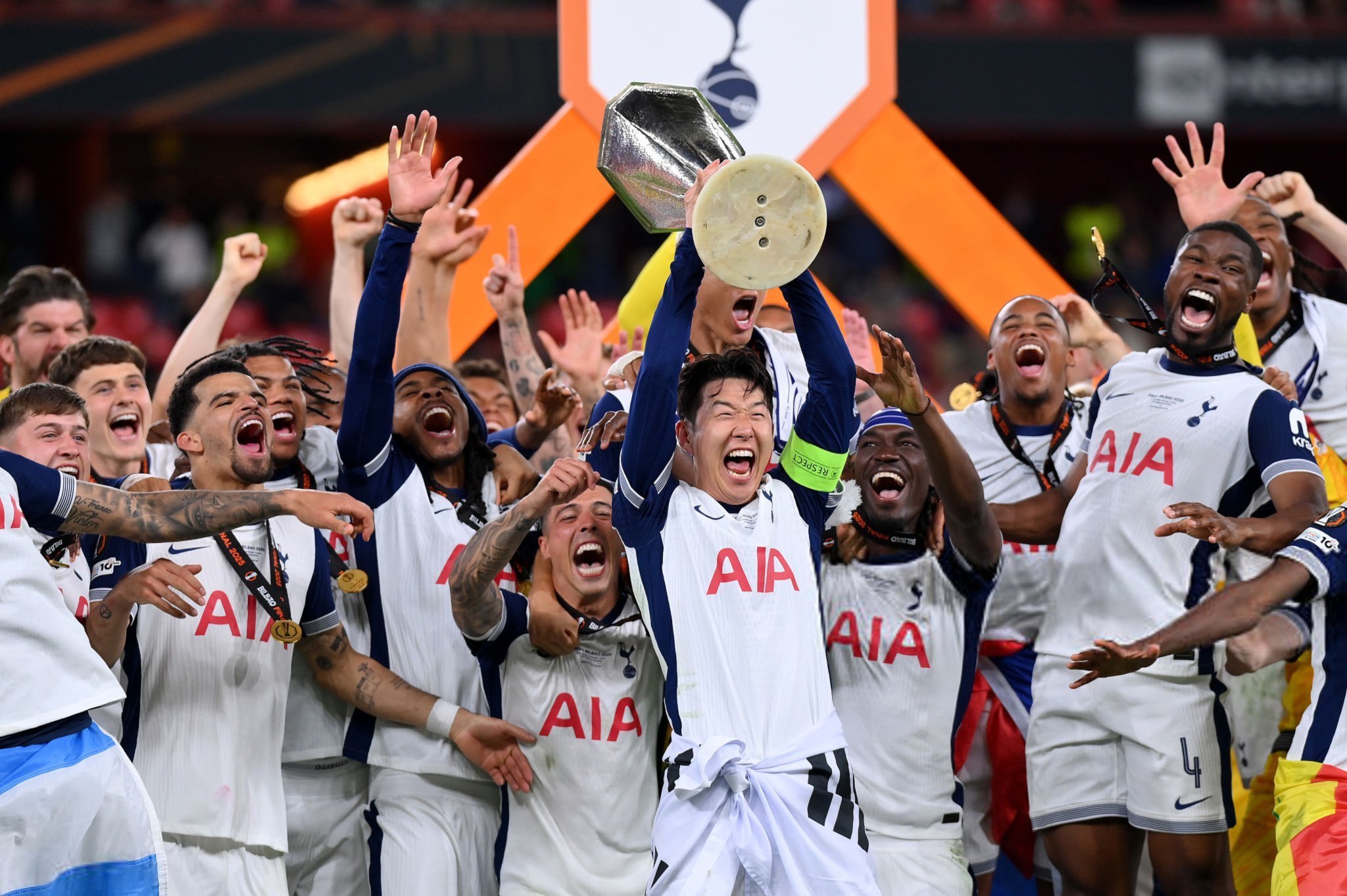 包含热刺队备战亚洲比赛,全队全力以赴争胜的词条 包含热刺队备战亚洲比赛,全队全力以赴争胜的词条