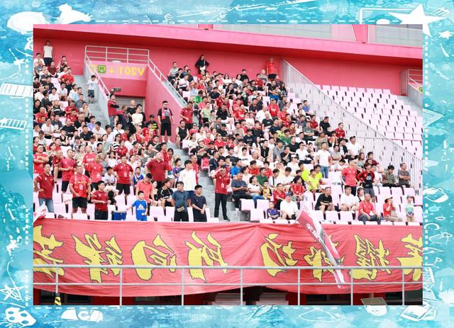 球员个个发挥出色，为球队赢得荣耀