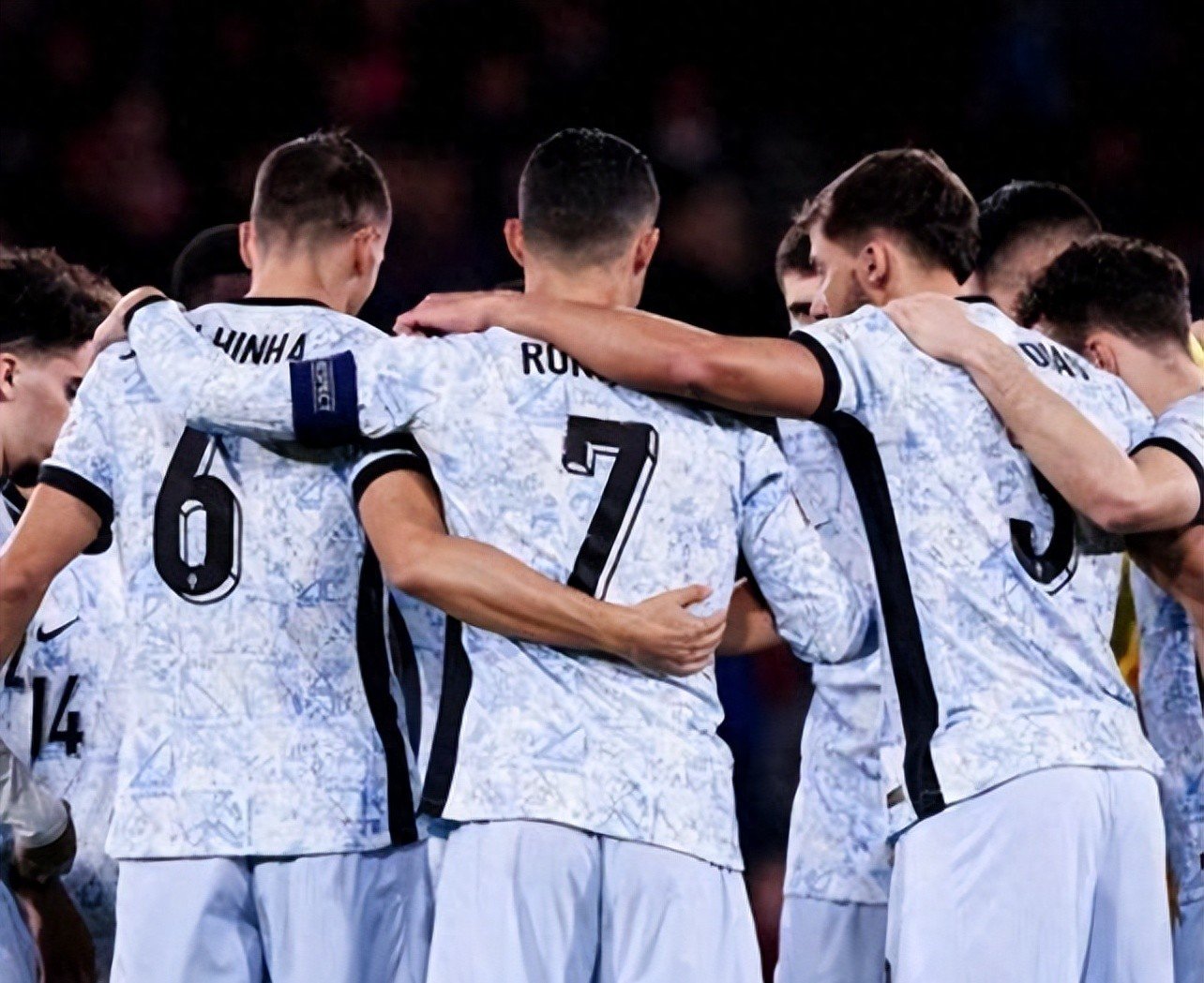 爱游戏登录入口-乌克兰国家队晋级欧国联四强