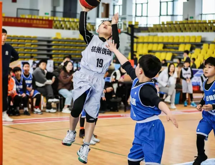 关于精彩对决令人沉醉,运动员整装待发的信息 关于精彩对决令人沉醉,运动员整装待发的信息