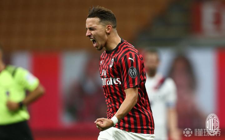 爱游戏在线登录-包含AC米兰进攻有章有节，势不可挡的词条
