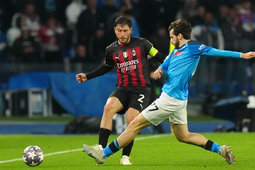 包含AC米兰进攻有章有节,势不可挡的词条 包含AC米兰进攻有章有节,势不可挡的词条