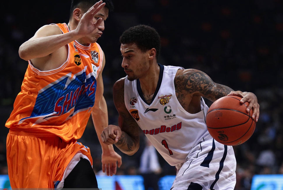 爱游戏体育官网-关于瑞士球员锋煞赫赫，引领球队前行的信息