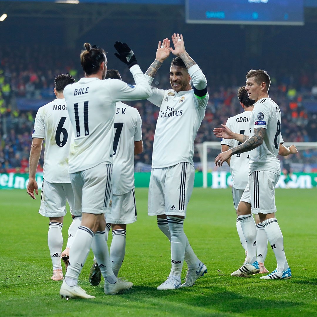 爱游戏官方登录入口-包含球队陷入困境宣告重组，球迷拭目以待的词条