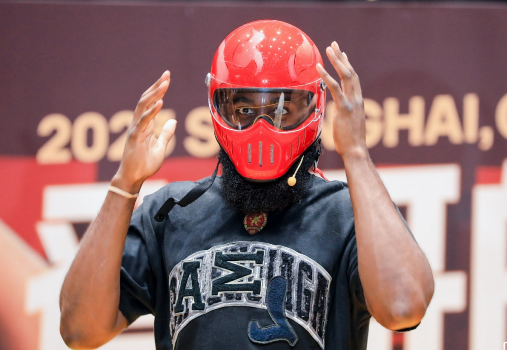 包含球队陷入困境宣告重组,球迷拭目以待的词条 包含球队陷入困境宣告重组,球迷拭目以待的词条