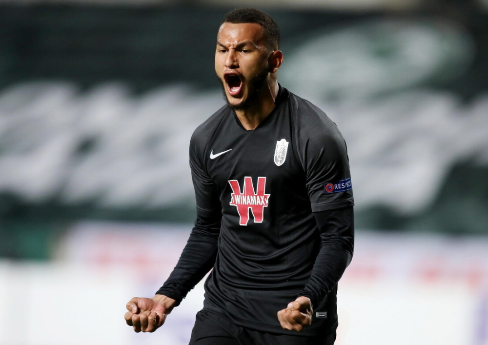 格拉纳达客战告捷，取得关键胜利的简单介绍