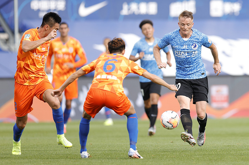 大连风沙战败,球迷对球队提出质疑 大连风沙战败,球迷对球队提出质疑