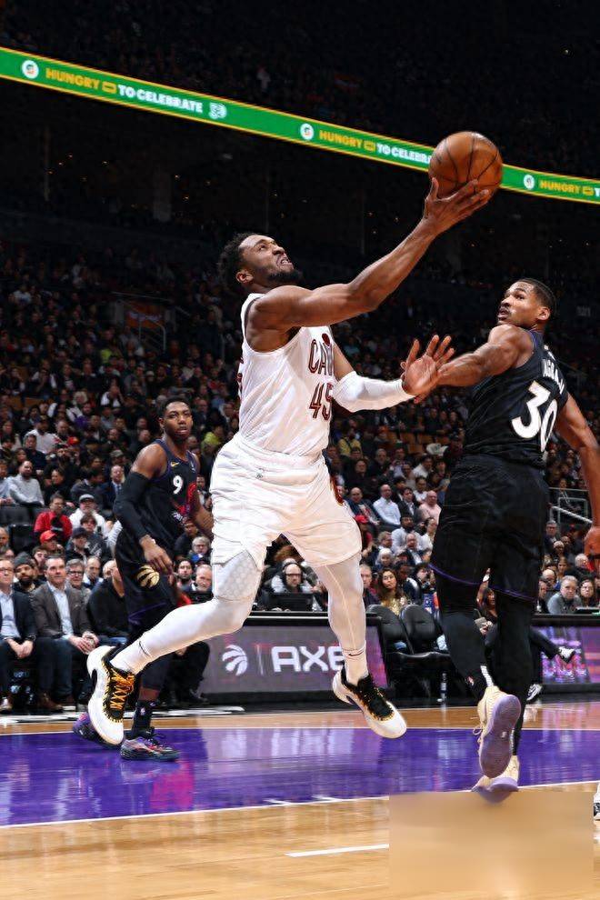 爱游戏中国官网-猛龙客场轻松击败爵士，帕斯卡尔39分的简单介绍