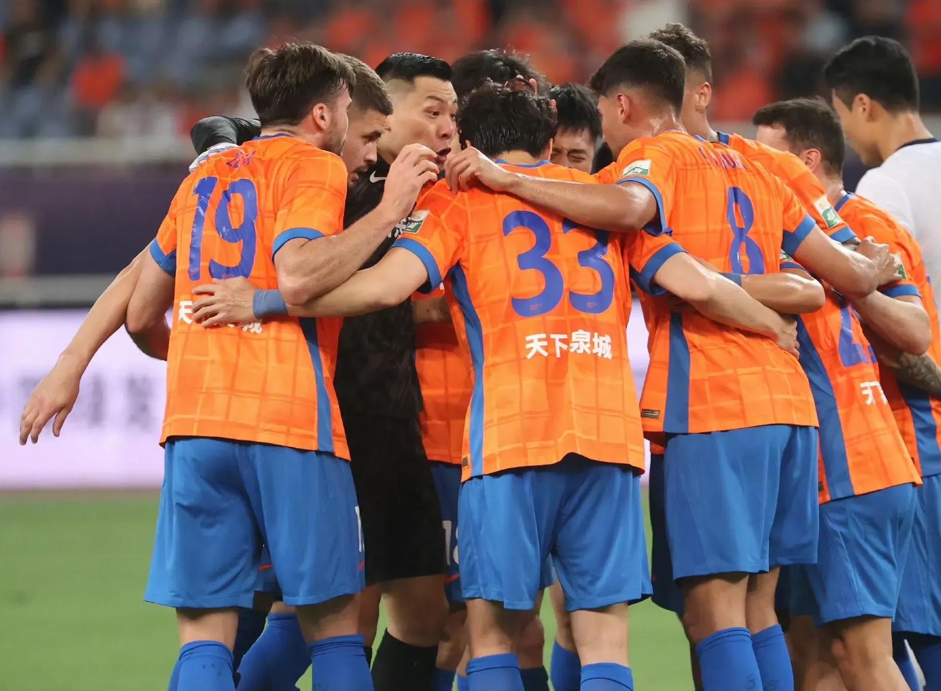 山东队内线压制对手,稳获胜利的简单介绍 山东队内线压制对手,稳获胜利的简单介绍