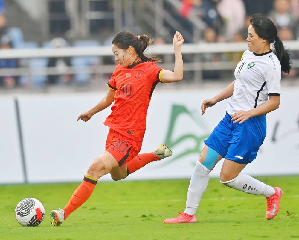 爱游戏体育网站-冠军女足国际挑战：巨星球员实力较量的简单介绍