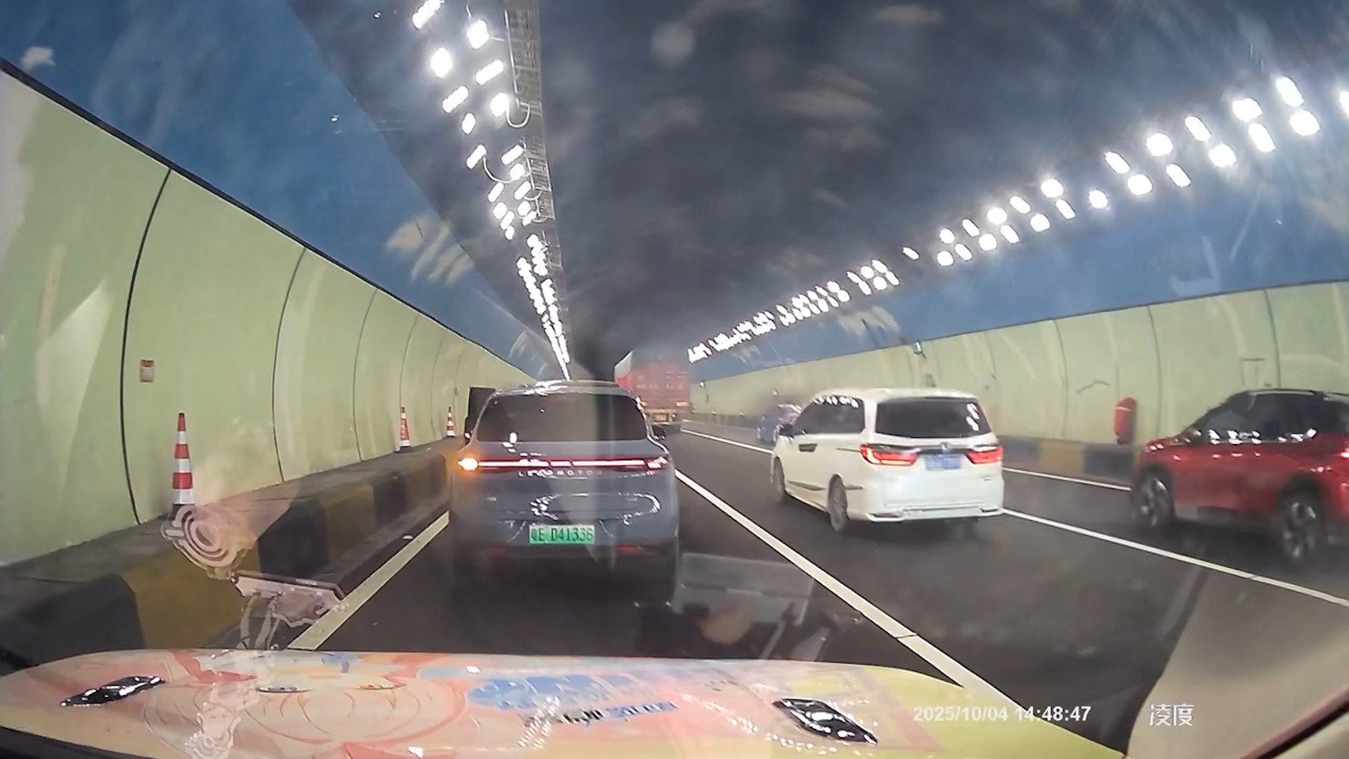 广州客场惊险获胜，保持领先的简单介绍