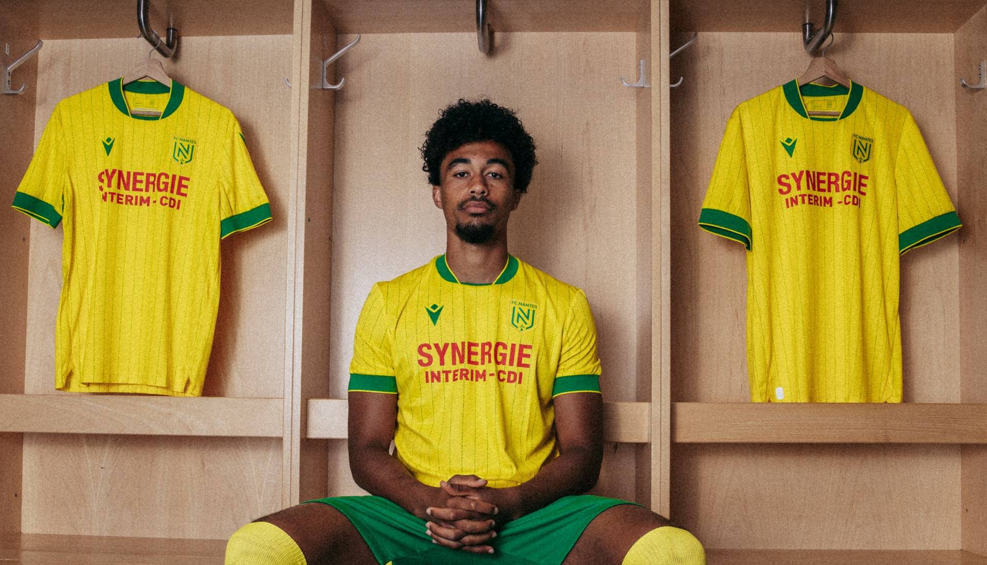 南特球队球员荣获最佳比赛球员