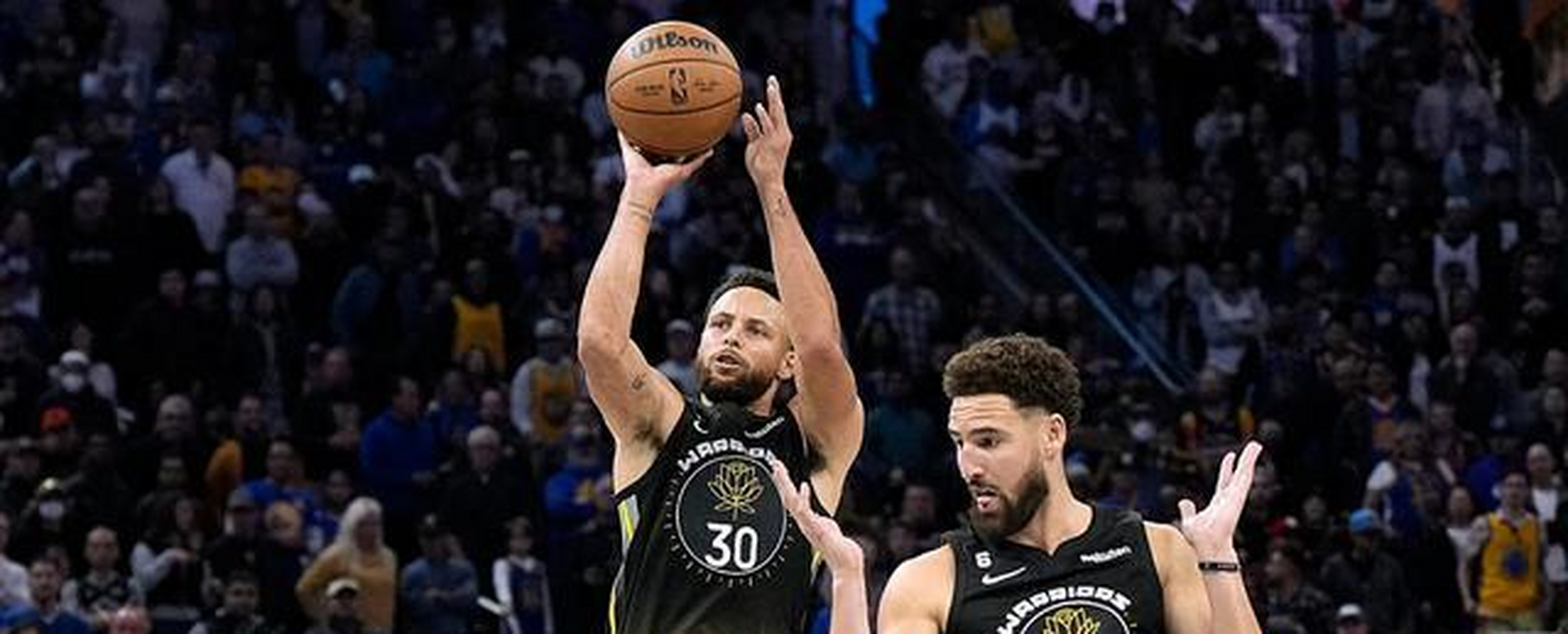 爱游戏官方入口-NBA勇士队领先太阳队，取得赛季最佳成绩