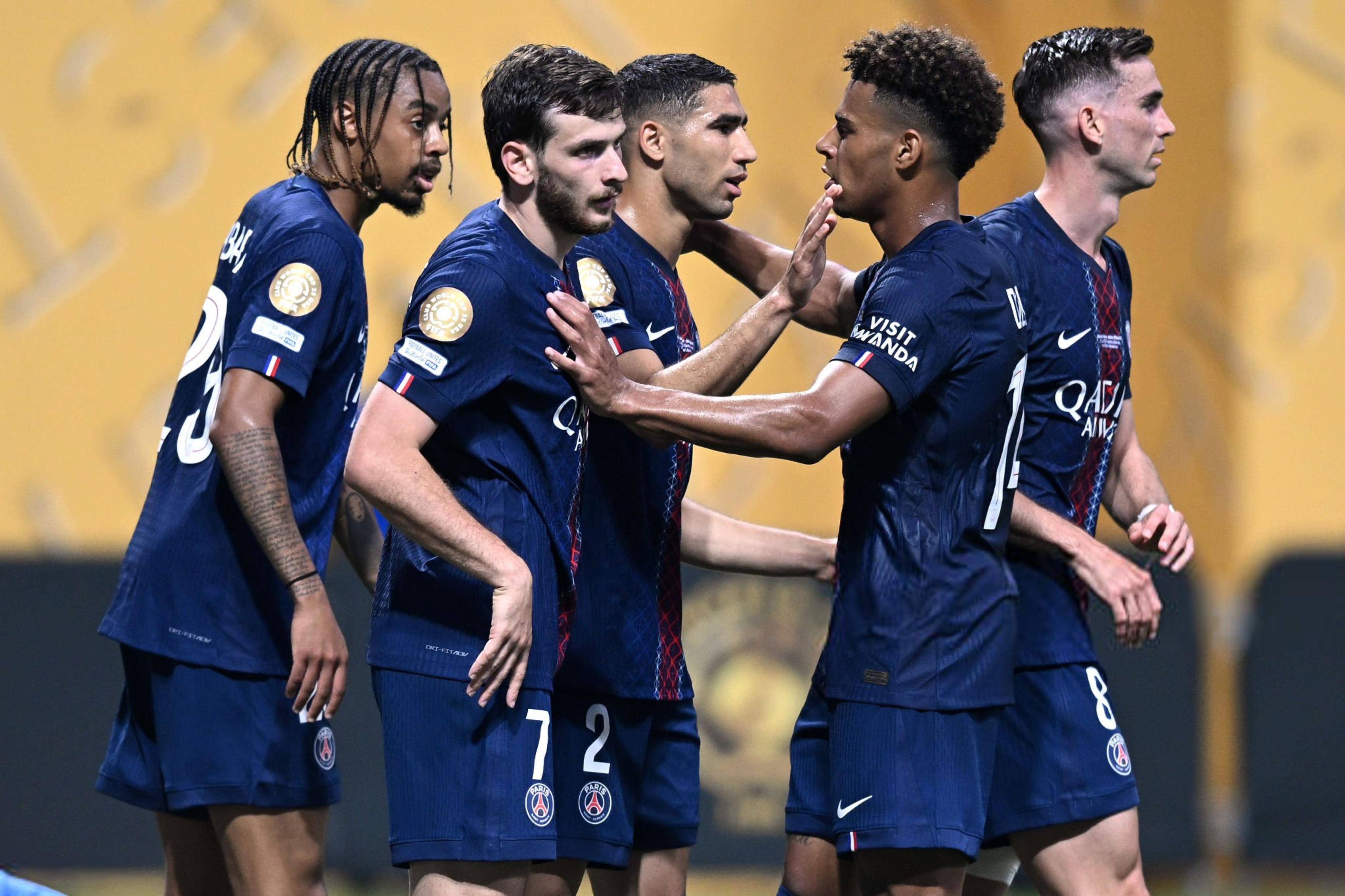 爱游戏体育下载-拜仁大胜晋级，欧冠强等你来挑战